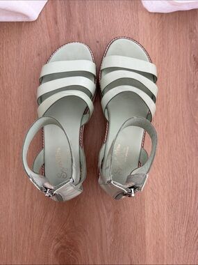 Seychelles Mint Green Strappy Sandals